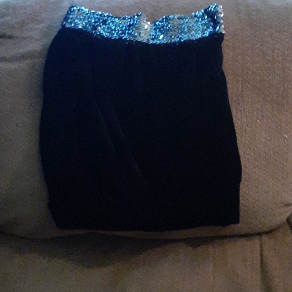 Necessary Objects Top - image 1